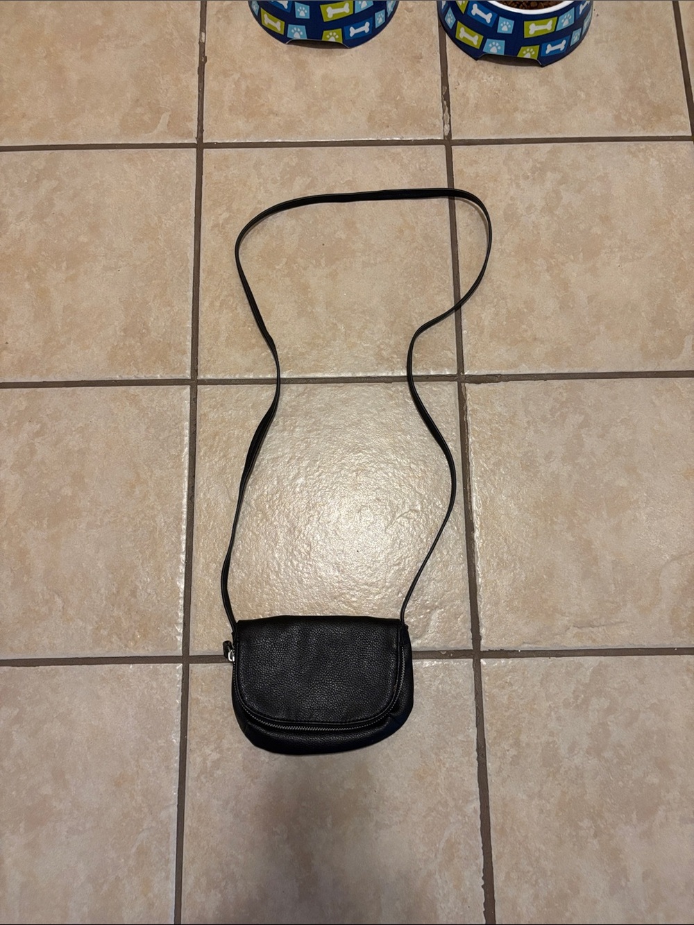 Aeropostale Black Pebbled Crossbody Bag